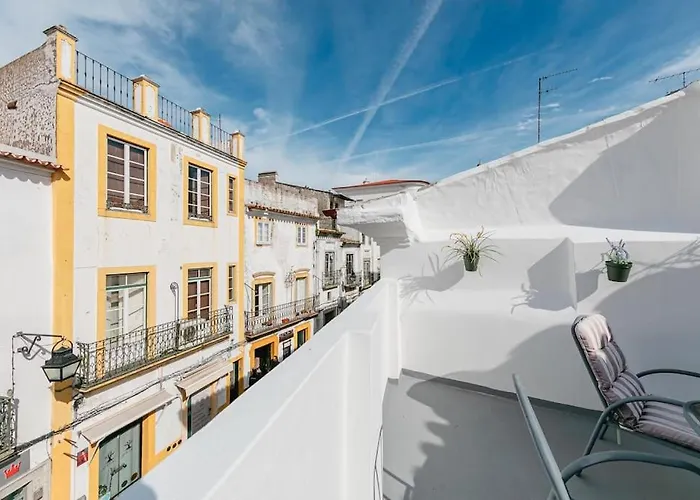 Home Near Evora\'S Main Square With Private Terrace