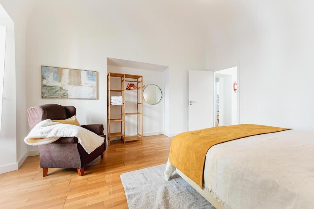 Near Evora's Main Square With Private Terrace * Evora